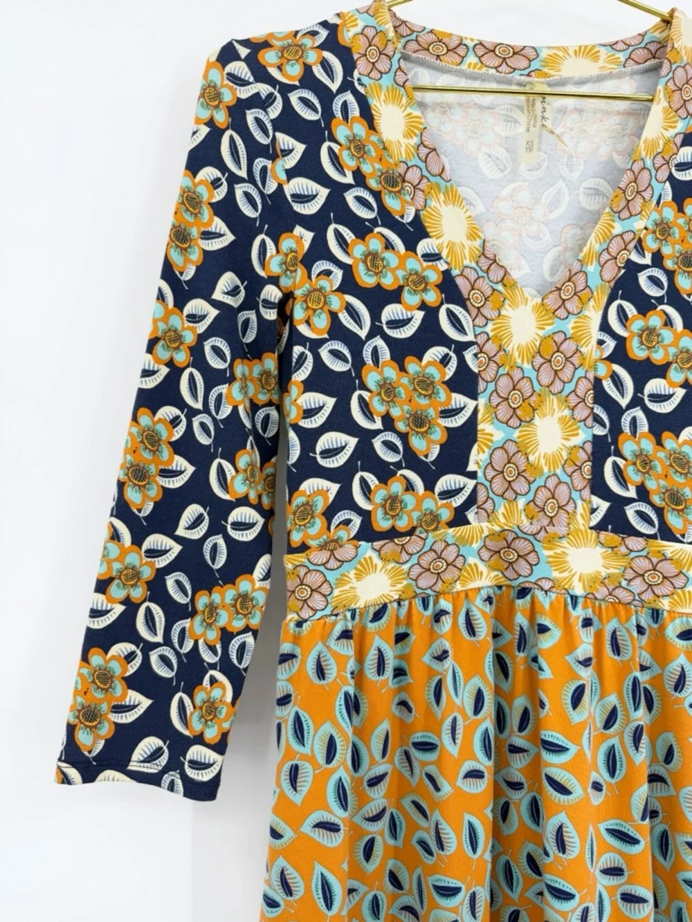 Anthropologie Pinkerton Boho Floral Patchwork Dress V-Neck 3/4 Sleeve XS - Picture 3 of 14